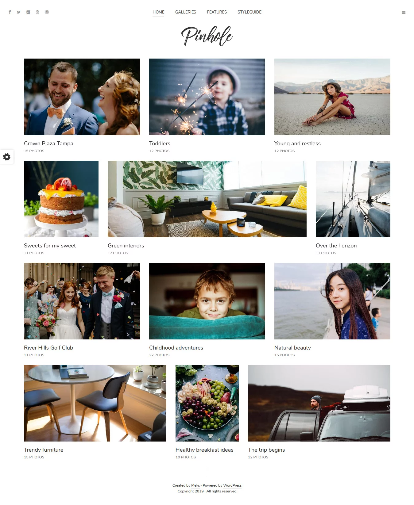 Pinhole - Best Premium Gallery WordPress Theme